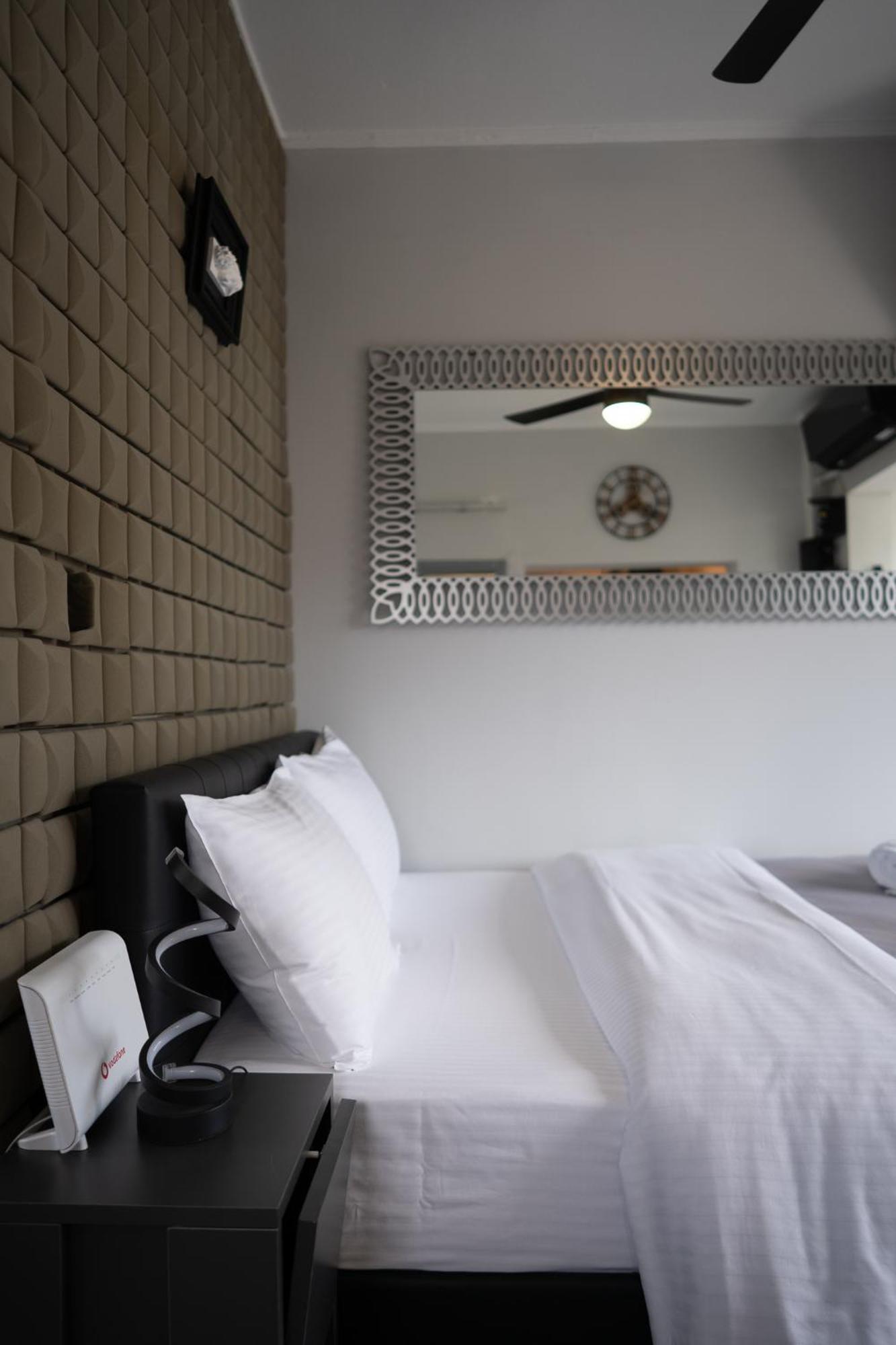 Loft Life Studio Mytilene View Esterno foto