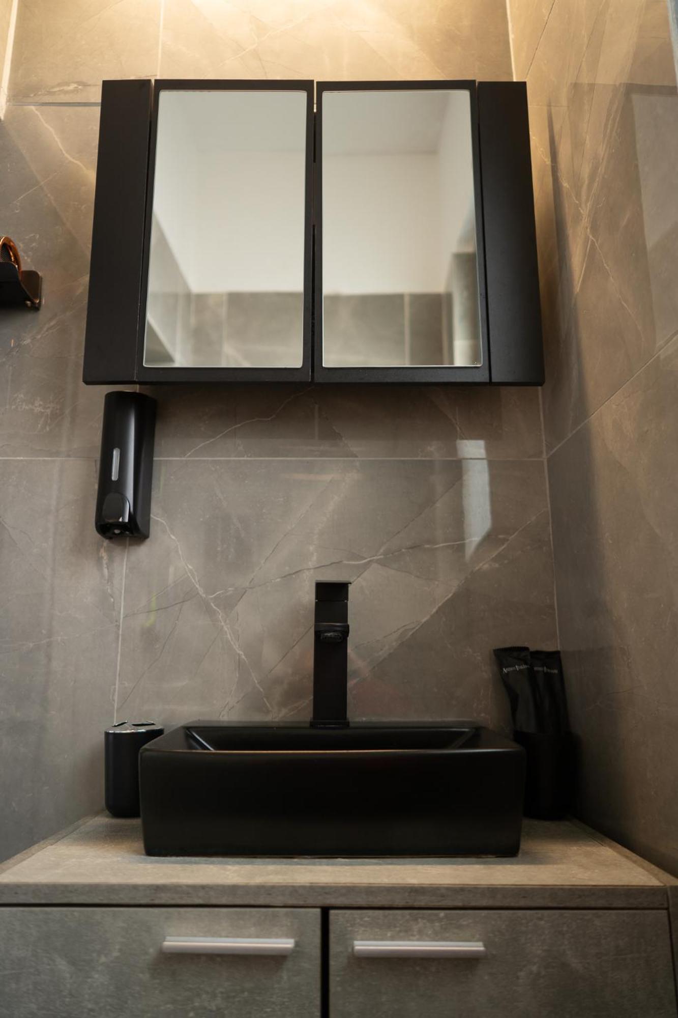 Loft Life Studio Mytilene View Esterno foto